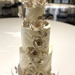 Delight Pastry - Custom cake