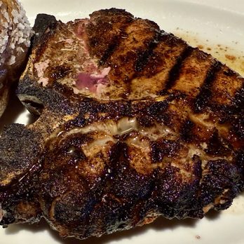 LongHorn Steakhouse - Steakhouses Near Me - Schaumburg, Illinois