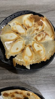 Bee Dumpling by null