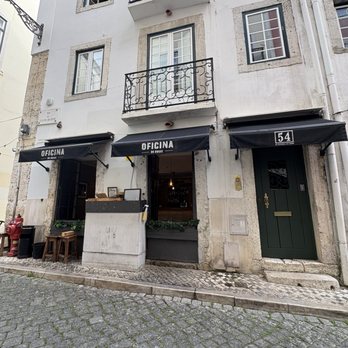 Oficina do Duque - Front of the restaurant - Portuguese Near Me - Lisbon, 11