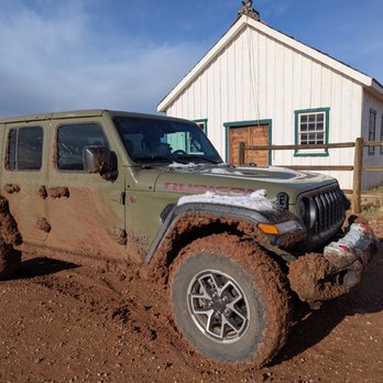Epic Jeep Rental - Sticky mud after melting snow - ATV Rentals/Tours Near Me - Park City, Utah Epic Jeep Rental - Sticky mud after melting snow - ATV Rentals/Tours Near Me - Park City, Utah