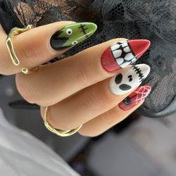 Solo Nails - Halloween design