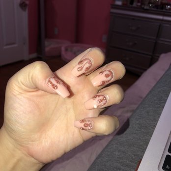 Hollywood Nails - Nail Salons Near Me - Houston, Texas Hollywood Nails - Nail Salons Near Me - Houston, Texas