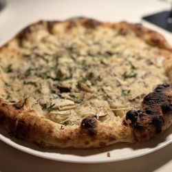 Crossroads Kitchen - Mushroom Bianca Pizza