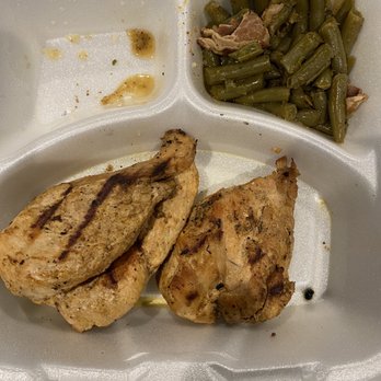 City Cafe - Chicken breast - Seafood Near Me - Baton Rouge, Louisiana