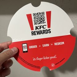 Yup it sue was finger lickin good seeing as they didn't put any napkins in my bag