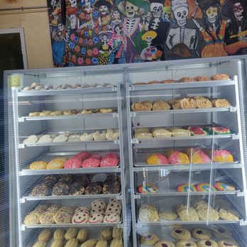 El Rosal Bakery - Mexican pastries - Bakeries Near Me - Santa Cruz, California El Rosal Bakery - Mexican pastries - Bakeries Near Me - Santa Cruz, California