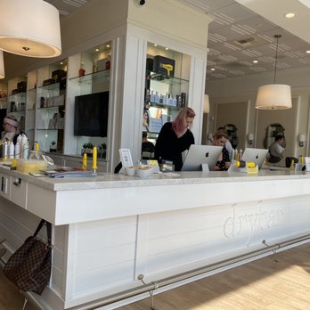 Drybar - Ann Arbor - It's so cheerful in here. - Blow Dry/Out Services Near Me - Ann Arbor, Michigan