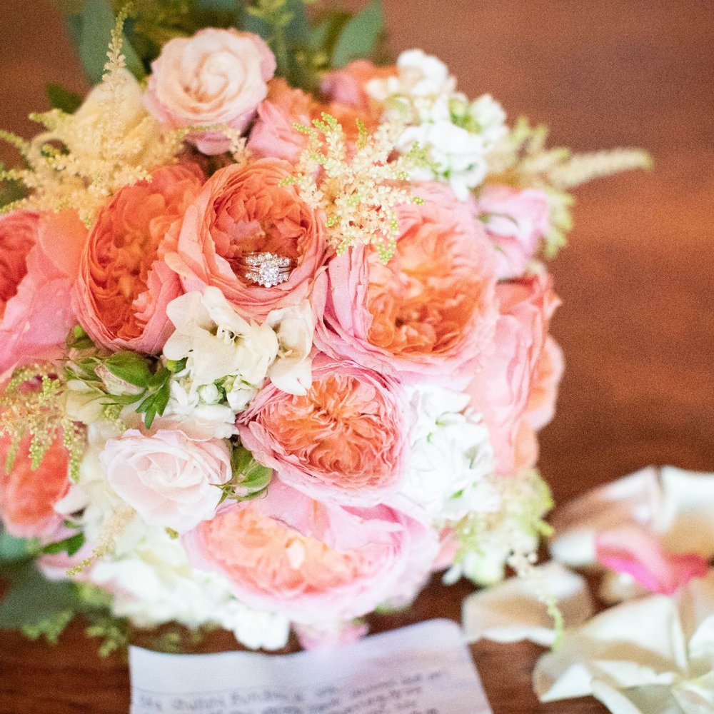 Bella Rosa - Bride's Bouquet - Florists Near Me - Honolulu, Hawaii Bella Rosa - Bride's Bouquet - Florists Near Me - Honolulu, Hawaii