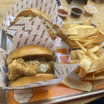 Big Chicken - Shaq Attack - Chicken Shop Near Me - Las Vegas, Nevada