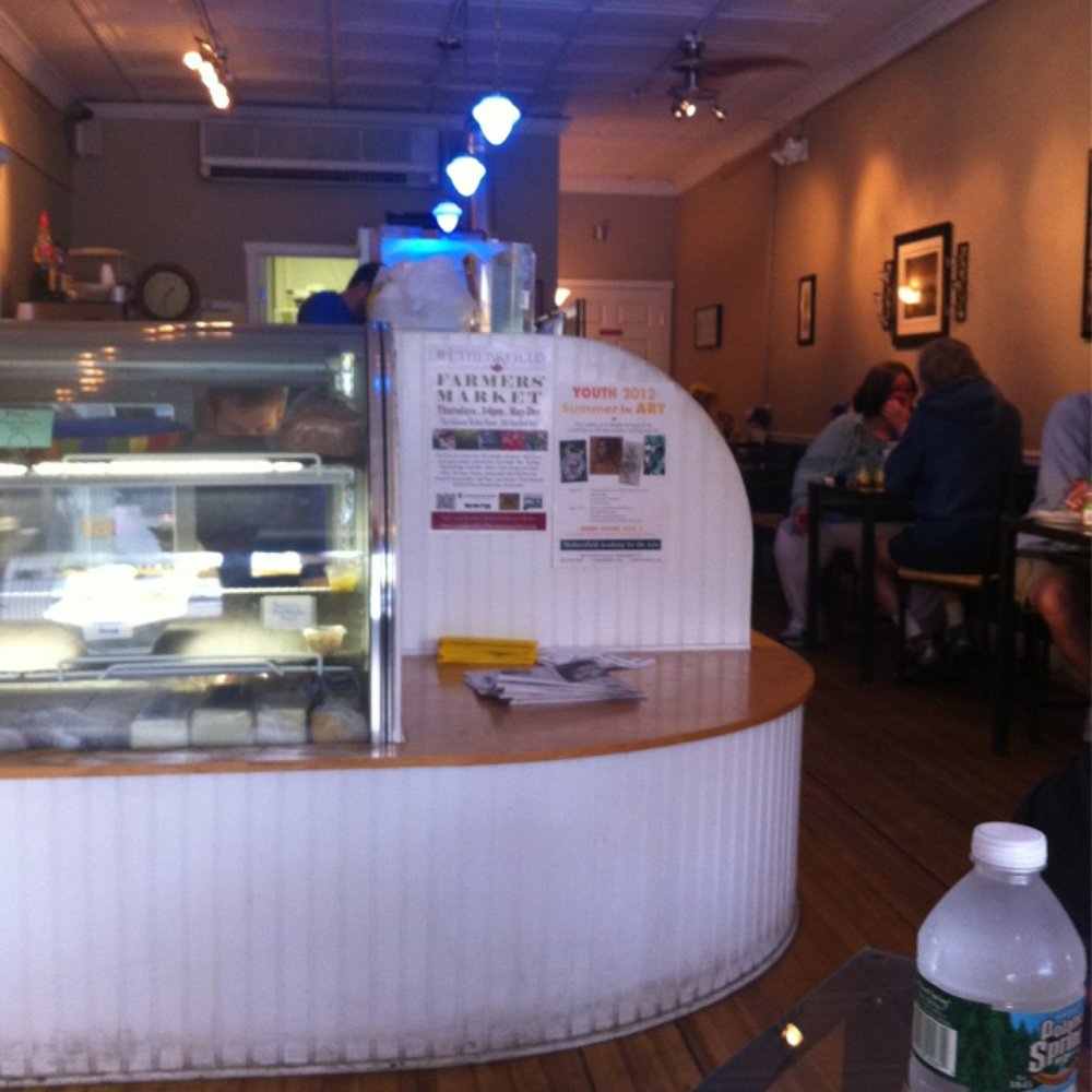 Aroma Bistro - Burgers Near Me - Wethersfield, Connecticut