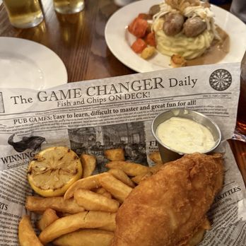Finnegan's Bar & Grill - Fish and chips  Bangers and mash - American Near Me - Orlando, Florida