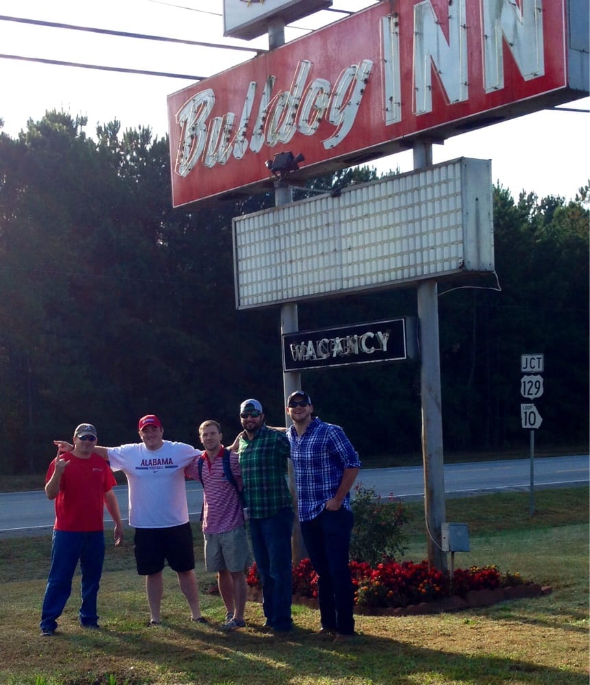 BULLDOG INN-ATHENS - 10 Reviews - 1225 Commerce Rd, Athens, GA - Yelp
