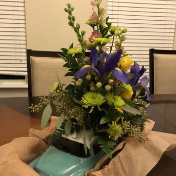 Rhonda's Flowers & Gifts - Flowers - Florists Near Me - Chantilly, Virginia Rhonda's Flowers & Gifts - Flowers - Florists Near Me - Chantilly, Virginia