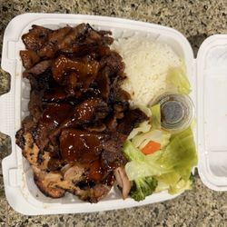 Happy Teriyaki - Half pork and half chicken bowl