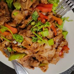 Bangkok Spice - Drunken noodle