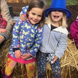 Frog Pond Farm - Grab your bestie for some fall fun.