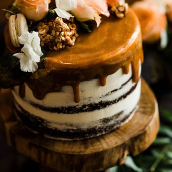 Lisa Dupar Catering - Custom wedding cakes - Caterers Near Me - Redmond, Washington Lisa Dupar Catering - Custom wedding cakes - Caterers Near Me - Redmond, Washington