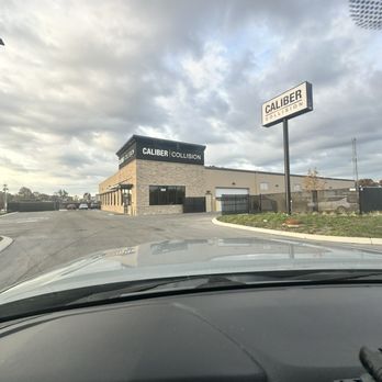 Caliber Collision - The shop - Body Shops Near Me - Cookeville, Tennessee
