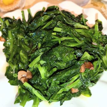 Royal Dim Sum - Snow Pea Sprouts w Garlic - Dim Sum Near Me - Westbury, New York