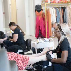 Paint Nail Bar - Tomball