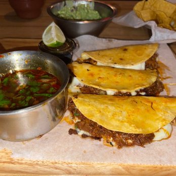 El Cerro Azul Mexican Restaurant - Quesabirria Tacos - Mexican Near Me - Midlothian, Virginia