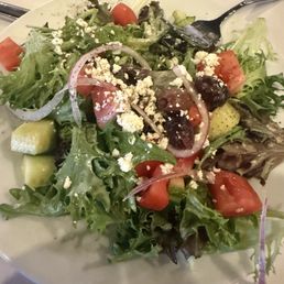 Salad was fresh and tasty hit the spot Salad was fresh and tasty hit the spot