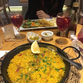 El Tio Pio - Tapas Bars Near Me - Barcelona, B El Tio Pio - Tapas Bars Near Me - Barcelona, B