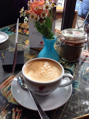 HEILANDT | Café Belgisches Viertel by null