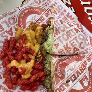 Desvelados - Monster burrito - Mexican Near Me - Glendale, California