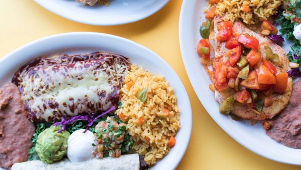 La Tapatia by null
