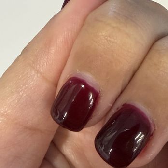 Deja Nail Spa - i got these done last night, it's 8am now. see the empty space between my cuticle and the nail? it looks like it's grown out already - Nail Salons Near Me - Oak Park, California