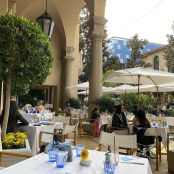 The Terrace - Leisurely meals -- no one rushes you out! - New American Near Me - Beverly Hills, California