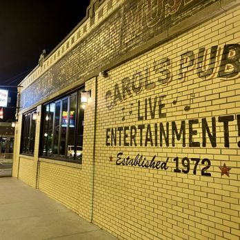 Carol's Pub - Dive Bars Near Me - Chicago, Illinois