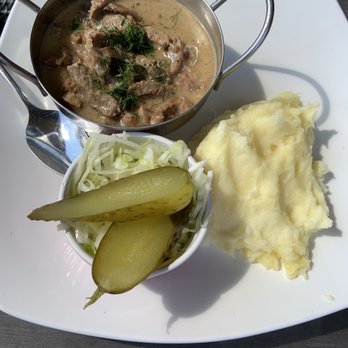Stroganoff Restaurant - Beef straganoff - Modern European Near Me - Richmond Hill, Ontario