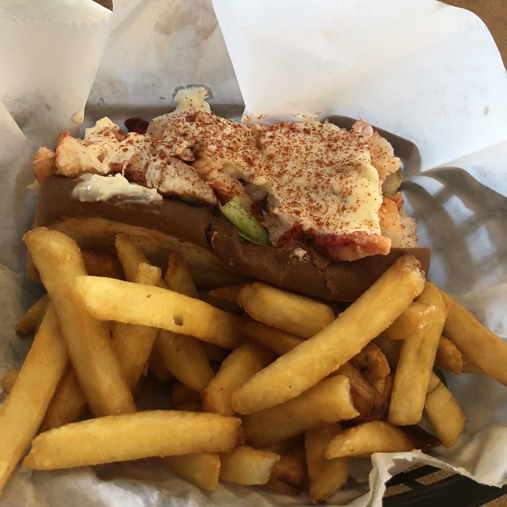 Lena's Seafood - Lobster roll - Seafood Near Me - Silver Springs, Florida