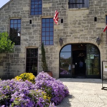 Becker Vineyards - Wine Tasting Room Near Me - Fredericksburg, Texas Becker Vineyards - Wine Tasting Room Near Me - Fredericksburg, Texas