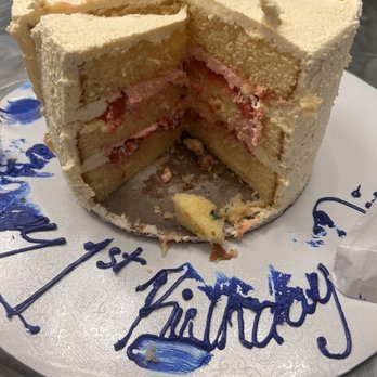Pierre's Bakery - Cake - Bakeries Near Me - Blue Island, Illinois