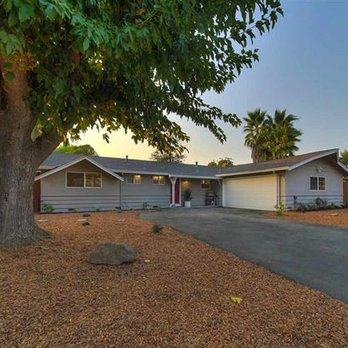 Stephanie Temple Hoite - Compass - Sold - More room, inside and out! - Real Estate Agents Near Me Stephanie Temple Hoite - Compass - Sold - More room, inside and out! - Real Estate Agents Near Me