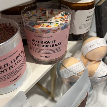 Periwink - Candles and bath stuff! - Coffee & Tea Near Me - Wilmington, North Carolina