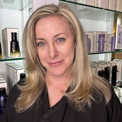 TONI & GUY Hairdressing - La Encantada Mall - After