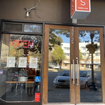 Toss Noodle Bar - Asian Fusion Near Me - Berkeley, California