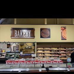 Firelake Discount Foods