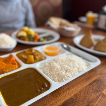Naan & Curry - Chicken Tikka Masala @colorful.eats - Indian Near Me - San Jose, California Naan & Curry - Chicken Tikka Masala @colorful.eats - Indian Near Me - San Jose, California