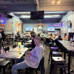 Pete's 881 Club - 1/2 the space is dedicated to poker.  It's bright!