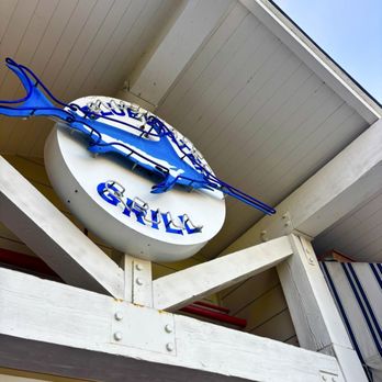 Bluewater Grill Seafood Restaurant Redondo Beach - Outside - Seafood Near Me - Redondo Beach, California