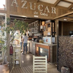 Azucar de Cuba Beach Bar