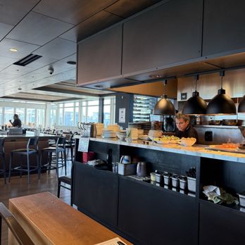 Hotel Eastlund - Hotels Near Me - Portland, Oregon Hotel Eastlund - Hotels Near Me - Portland, Oregon