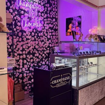 Champagne & Chocolate - Champagne Bars Near Me - Virginia City, Nevada