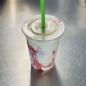 Shake Shack - Strawberry shake - Burgers Near Me - Jamaica, New York